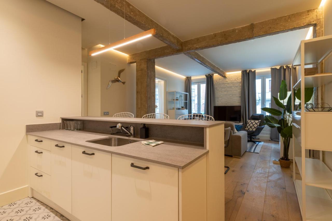 Alhondiga By Staynnapartments Bilbao Buitenkant foto
