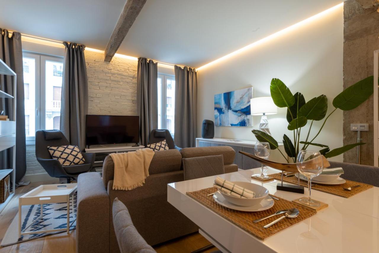 Alhondiga By Staynnapartments Bilbao Buitenkant foto