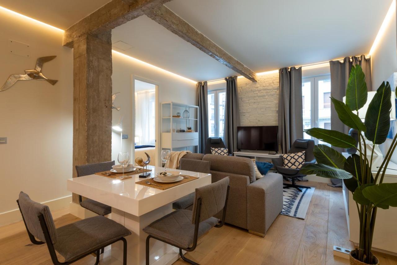 Alhondiga By Staynnapartments Bilbao Buitenkant foto